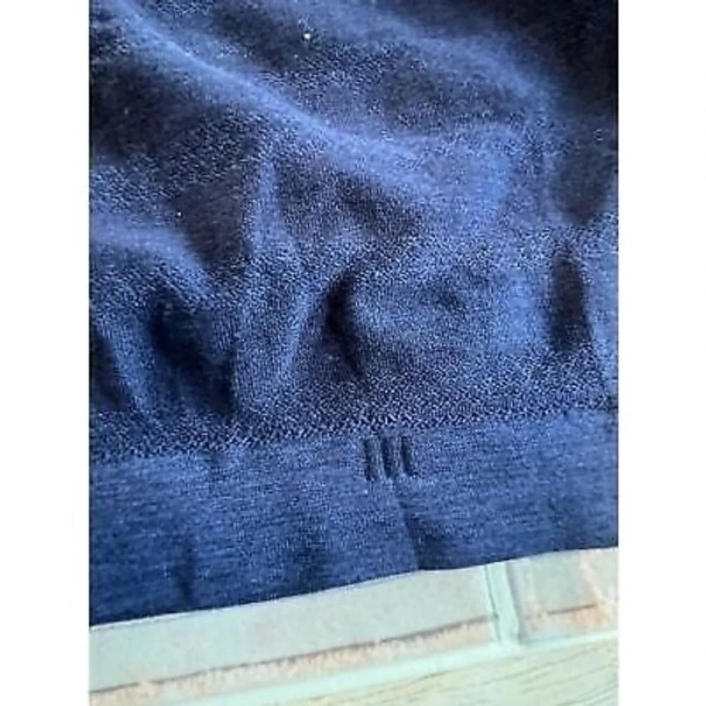 Lululemon athletica worn once  tank‎ top Blue Navy size 6-8 -Worn once